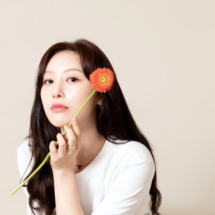 Ыйджин из SONAMOO покинула TS Entertainment и подписала контракт с новым агентством