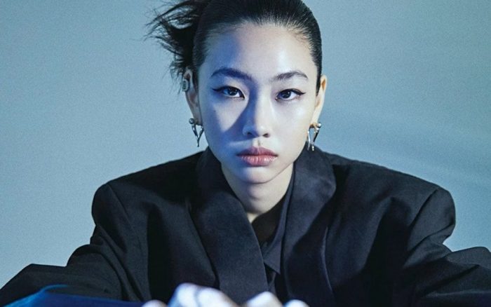 Актриса Чон Хо Ён предупредила, что ее единственный аккаунт в соцсети - Instagram