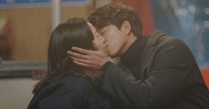 10 романтичных сцен поцелуев из корейских дорам 2010-х годов