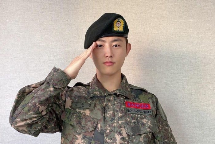 Ю-Квон из Block B официально завершил военную службу