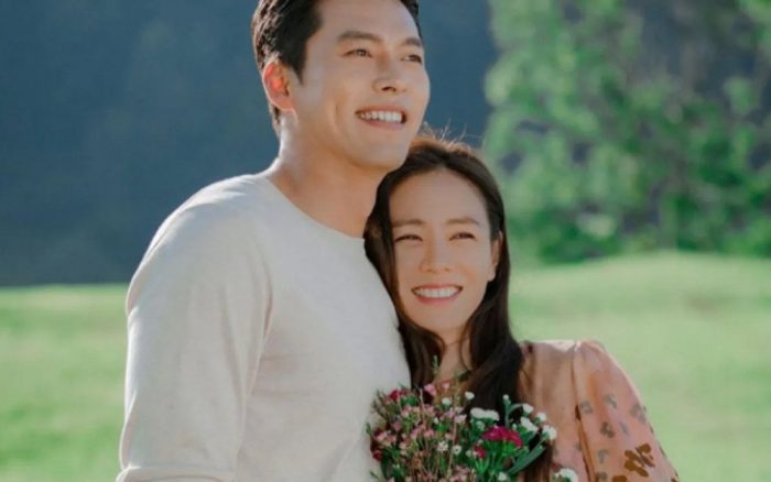 Всё помнящие нетизены и их мнение о предстоящей свадьбе Сон Е Джин и Хён Бина. Они самая легендарная пара?