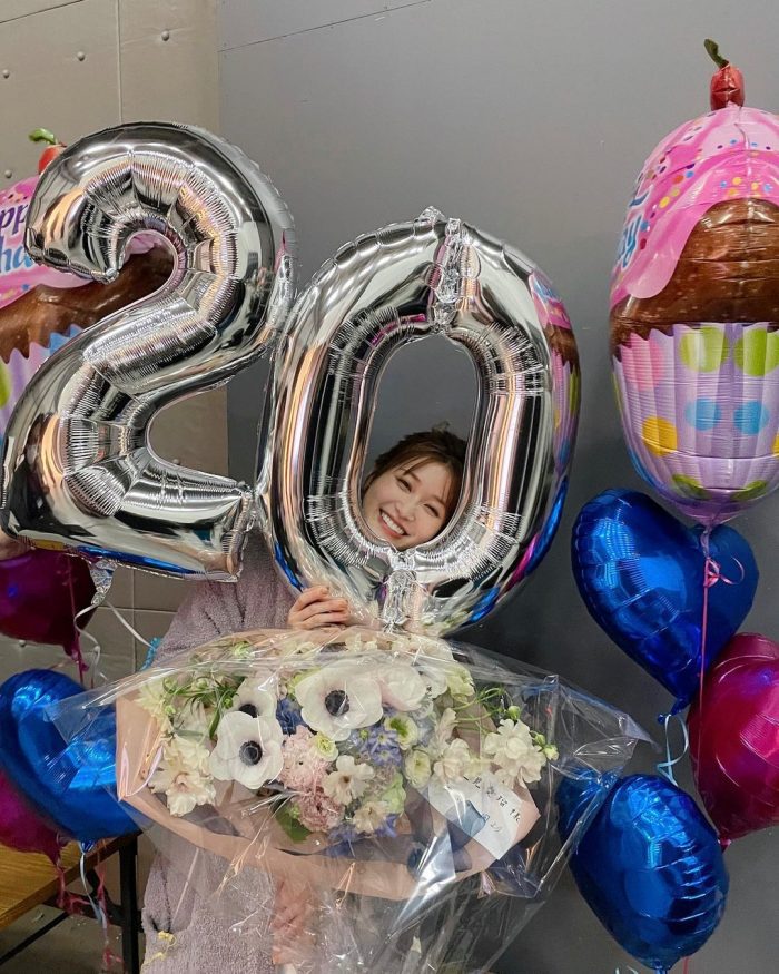 Нукуми Меру отпраздновала своё 20-летие