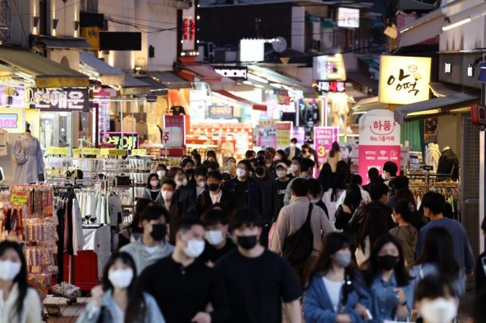 Южная Корея отменит все правила по социальному дистанцированию