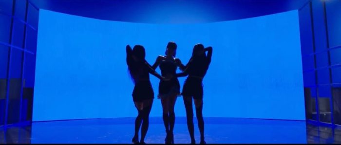 Квон ЫнБи представила хореографическое музыкальное видео на песню "Glitch"