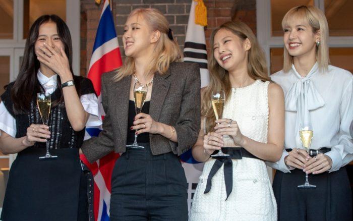 BLACKPINK посетили празднование дня рождения королевы Елизаветы II в посольстве Великобритании в Корее