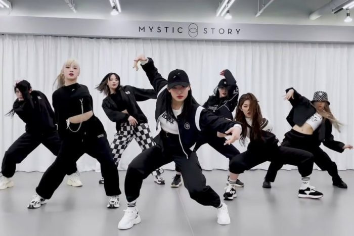 Billlie поделились впечатляющим танцевальным кавером на хит NCT 127 «Kick It»