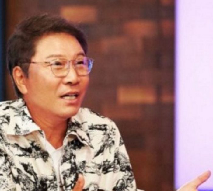 Высокие требования Ли Су Мана отпугивают потенциальных покупателей SM Entertainment