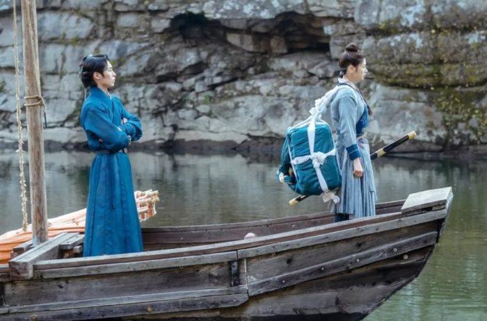 Ли Джэ Ук и Чон Со Мин отправляются в путешествие после своего изгнания в дораме «Алхимия душ»
