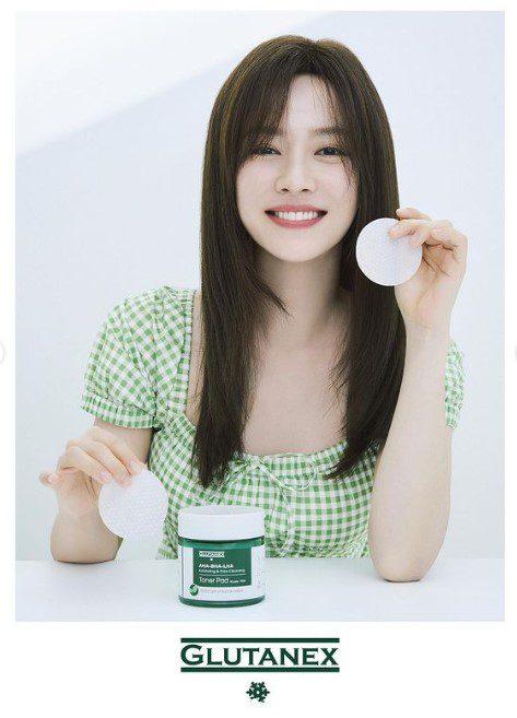 Сон Джи Хё удивила новой стрижкой на фотосессии косметического бренда