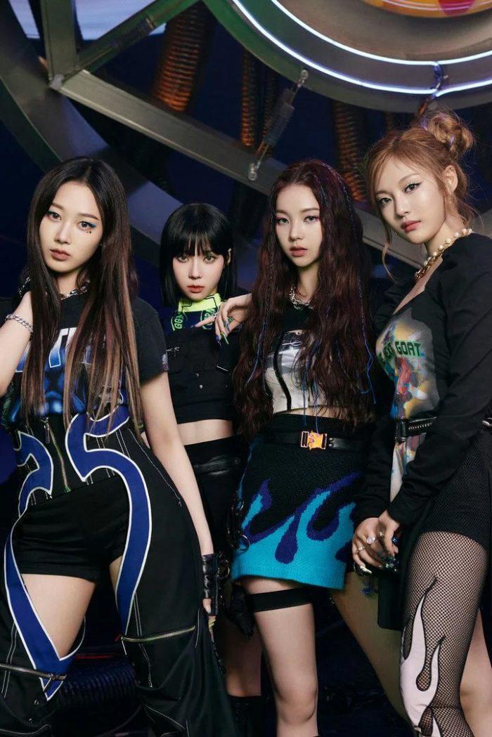 Поклонники старшего поколения играют в «Назовите женскую группу K-Pop»