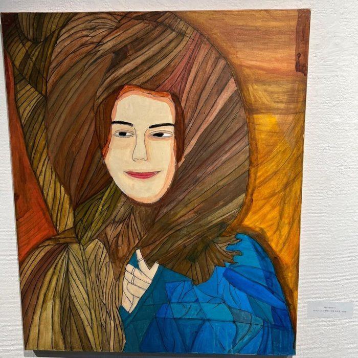 Ким У Бин поддержал коллегу по дораме «Наш блюз» Чон Ын Хе на ее художественной выставке