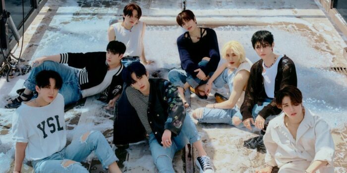 Альбом Stray Kids "MAXIDENT" занял четвертое место среди самых продаваемых альбомов K-Pop артистов на Hanteo