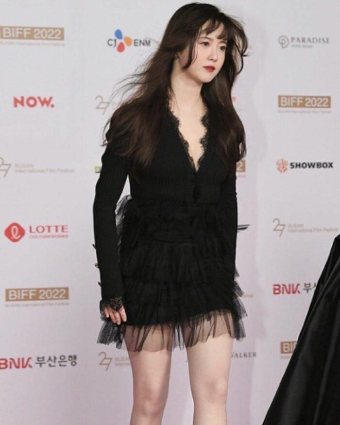 Гу Хе Сон призналась, что ее платье с BIFF 2022 стоило всего 27 долларов 