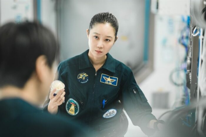 Гон Хё Джин и Ли Мин Хо на кадрах новой дорамы о космосе