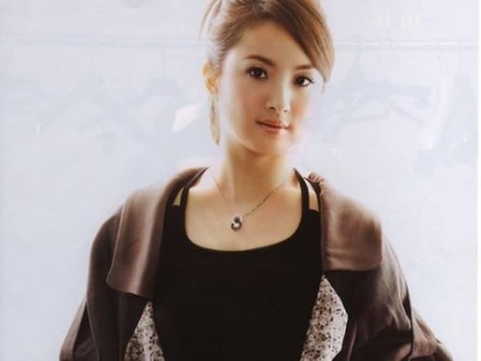 Тайваньская актриса и певица пожаловалась на вымогательство денег со стороны тайской полиции