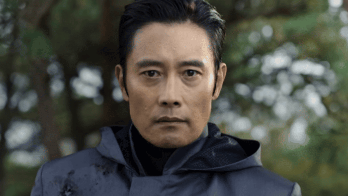 Главным героем второго сезона дорамы "Игра в кальмара" станет персонаж Ли Бён Хона?