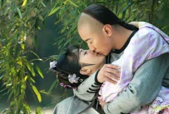 Первые экранные поцелуи известных китайских актрис