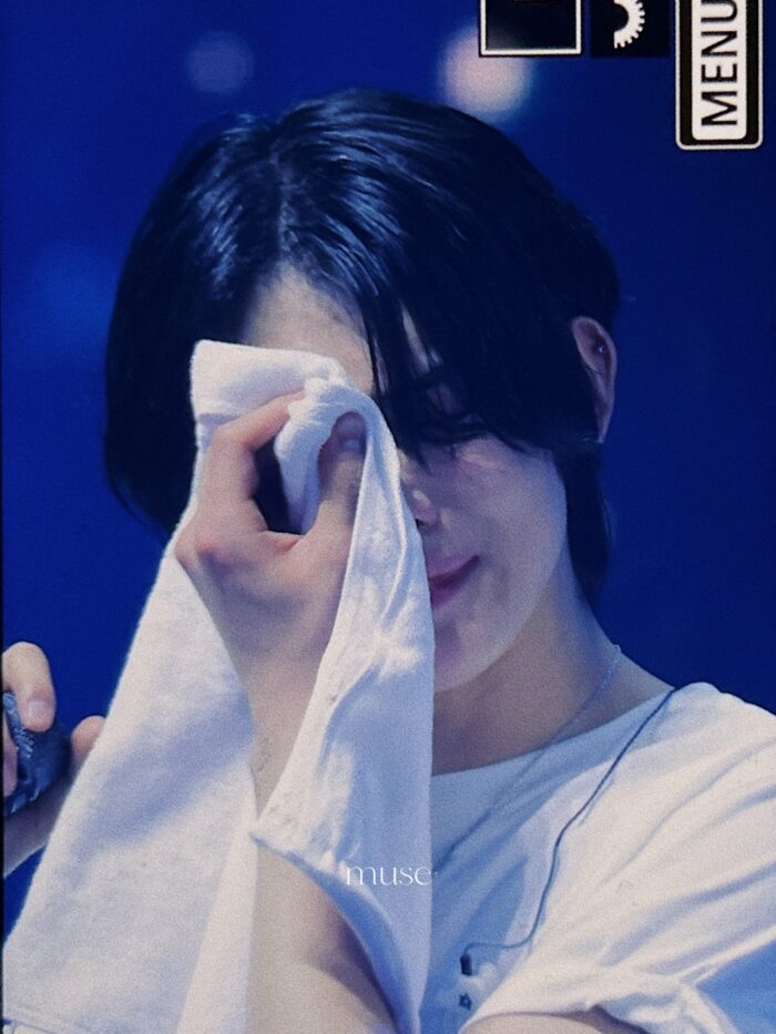 Ёнджун из TXT расплакался во время концерта