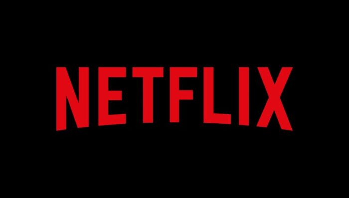 Новая дорама Netflix о подростках столкнулась с критикой из-за "невероятного" количества обнаженных сцен