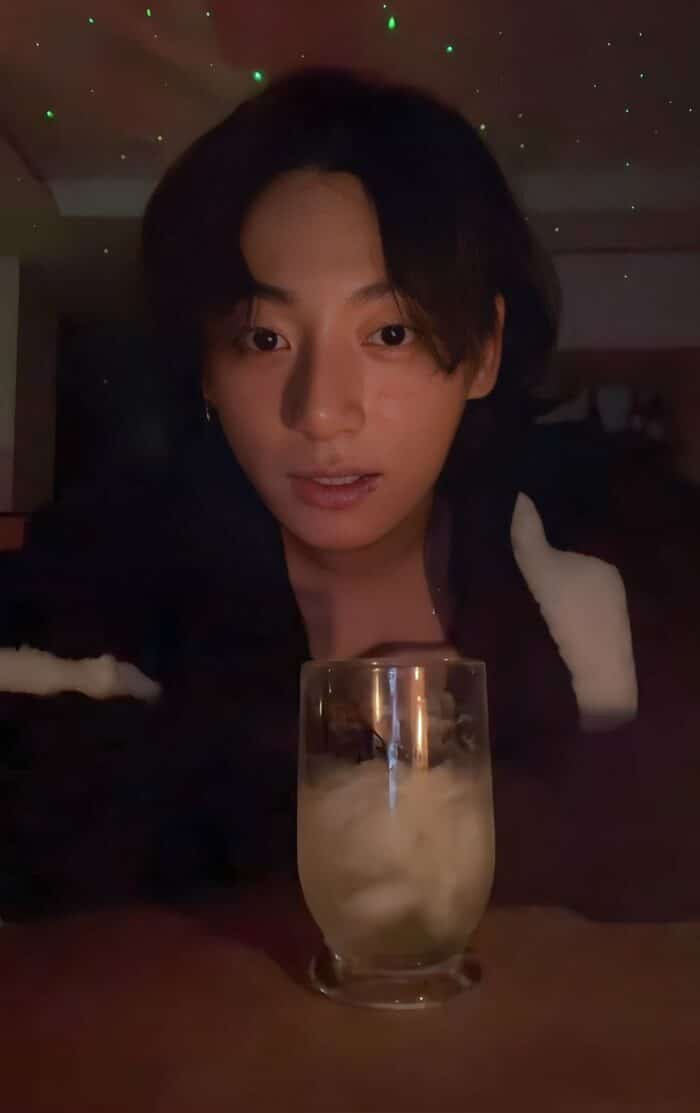 «Я взрослый человек» - Чонгук из BTS ответил на просьбу прекратить пить алкоголь 