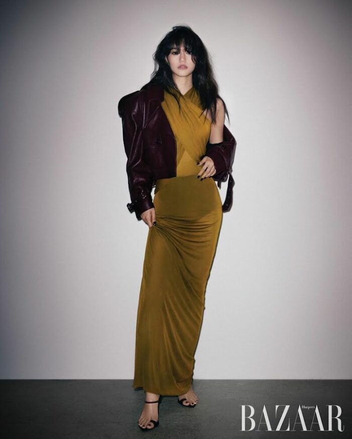 Ким Доён поражает своей невероятно узкой талией на новых фото для Harper’s Bazaar 