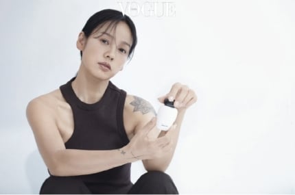 Vogue Korea поделились новой фотосессией с Ли Хёри