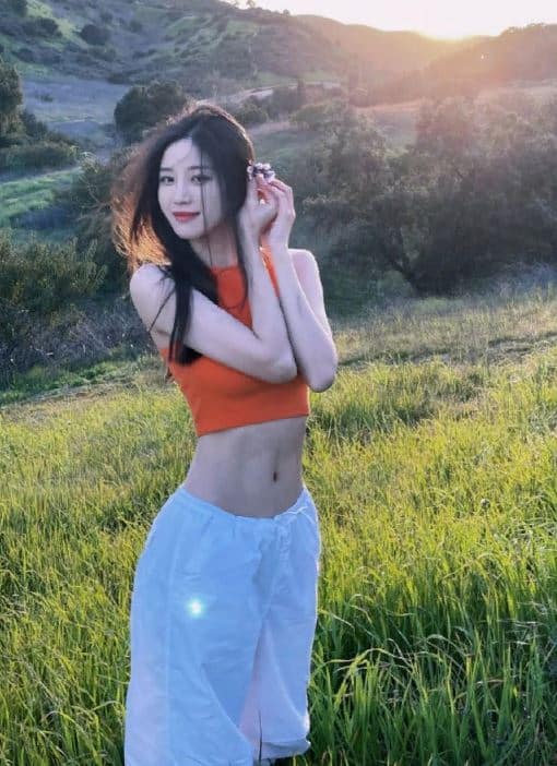 Как человек может быть таким красивым? Блогер из Китая потрясена красотой Ча Ын У