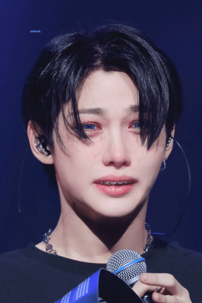7 мужчин К-поп айдолов, которые заставляют вас плакать, когда плачут сами