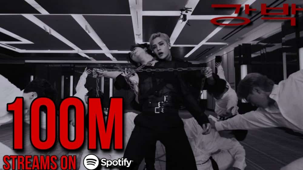 Песня Stray Kids "Red Lights" стала первым би-сайдом JYP Entertainment, набравшим 100 миллионов стримов на Spotify