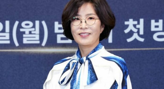 «Национальную диву» Ли Сон Хи, наставницу Ли Сын Ги, обвиняют в растрате + заявление Hook Entertainment