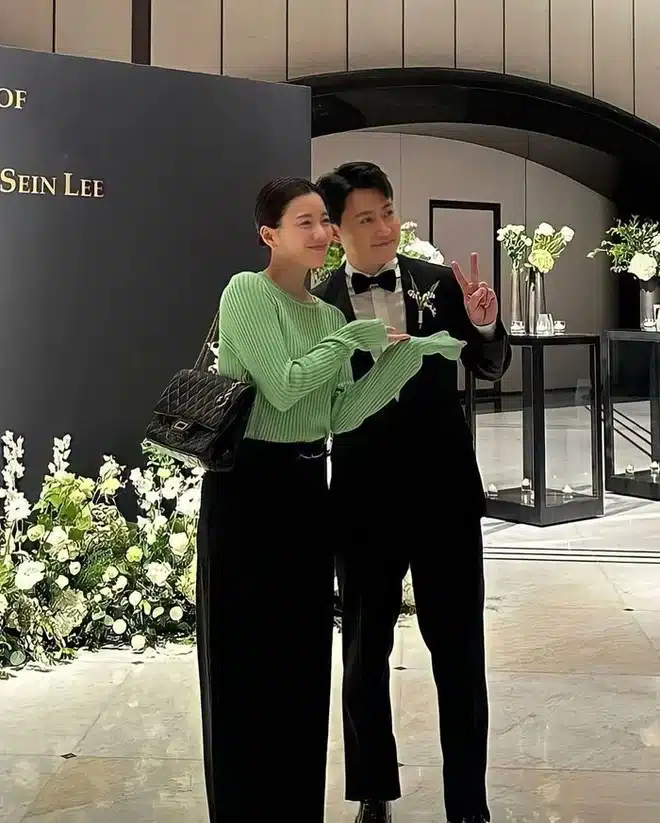 Актрисы Чон Джи Хён, Сюзи, Пак Шин Хе и другие посетили свадьбу звёздного парикмахера