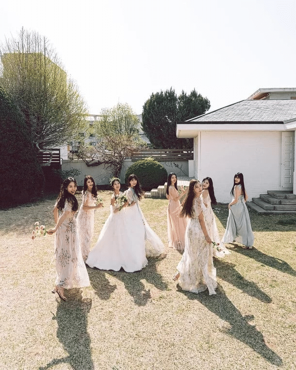 Nine Muses собираются вместе для свадебной фотосессии Минхи