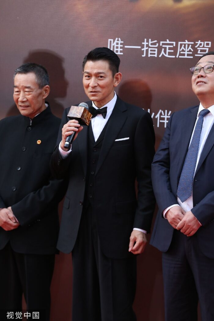 Китайские звёзды на красной дорожке Huabiao Film Awards