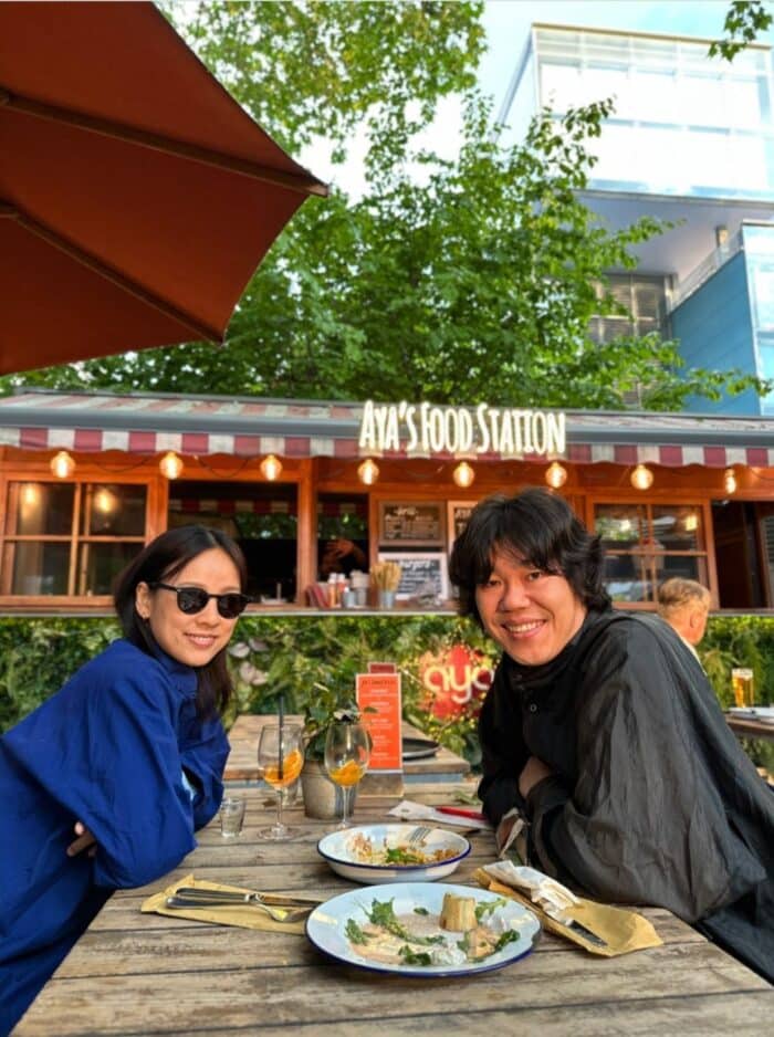 Брак длиной в 10 лет: Ли Хёри и Ли Сан Сун поделились фото из путешествия в Швейцарию