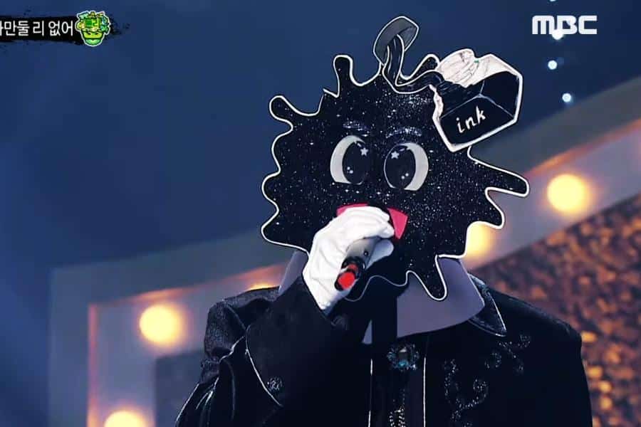 Главный вокалист популярной мужской группы тронул публику своим пением на «The King Of Mask Singer»