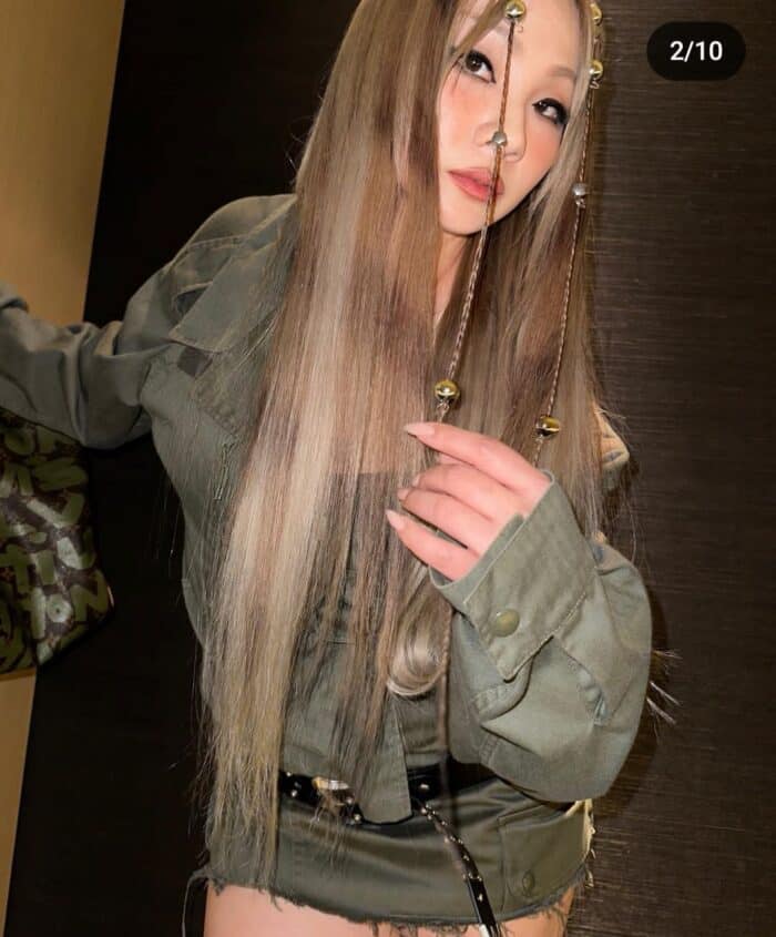 CL удивила фанатов необычной причёской на новых фото в социальной сети