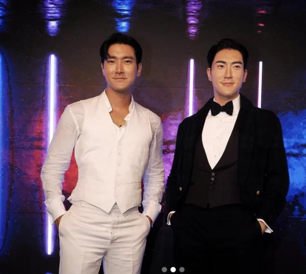 Чхве Шивон из Super Junior позирует рядом с восковым двойником: где настоящий?
