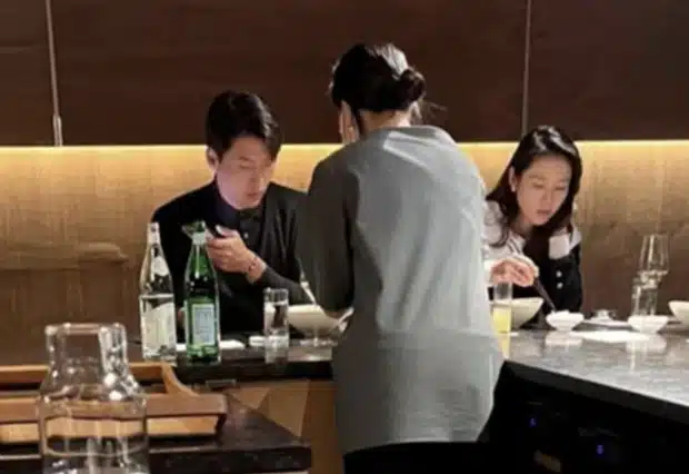 Сон Е Джин наслаждается редким романтическим ужином с Хён Бином