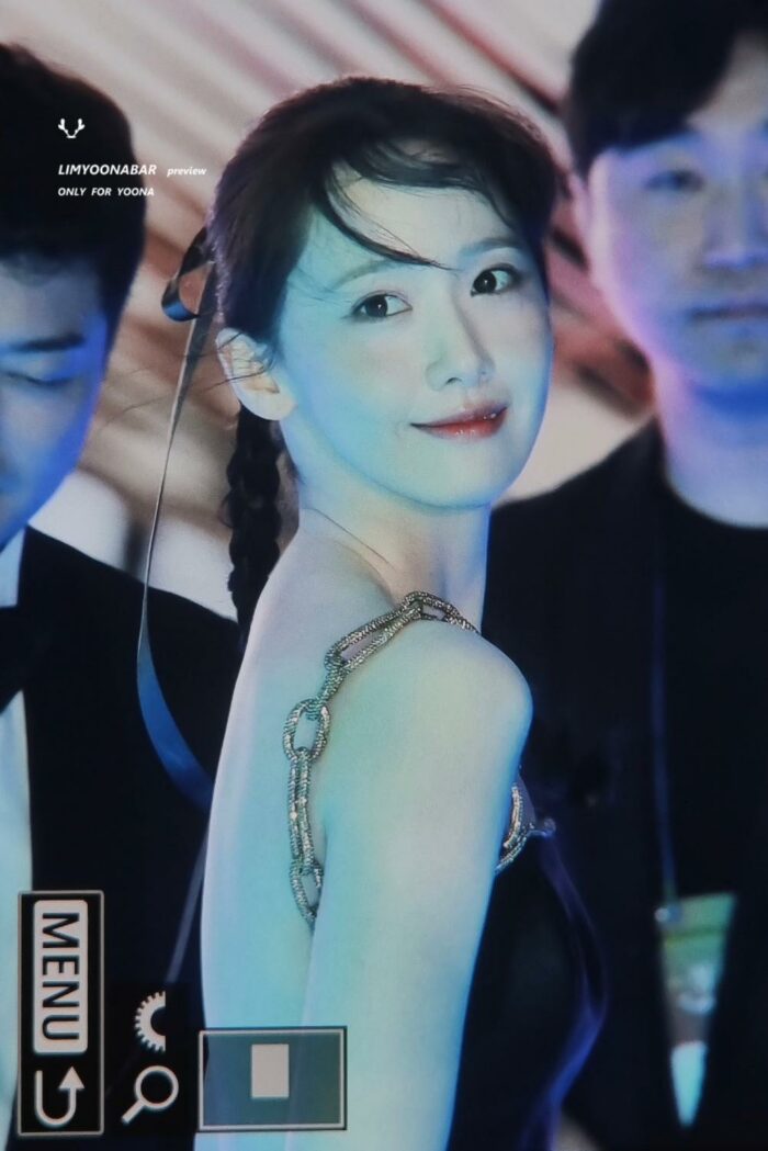 Юна очаровала поклонников на Blue Dragon Series Awards своей потрясающей красотой