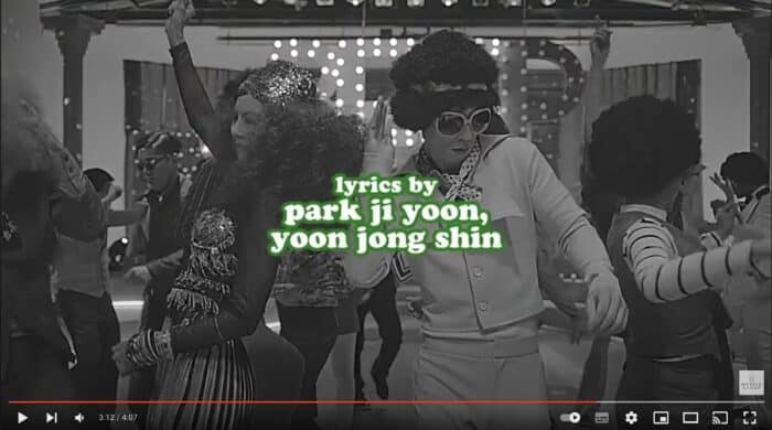 Этот K-Pop клип забанили за "чрезмерную продолжительность"