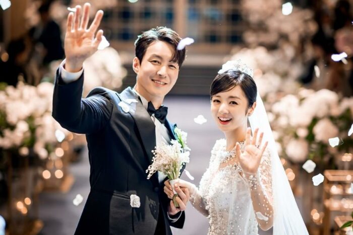 Шим Хён Так поделился красивыми фото со свадьбы
