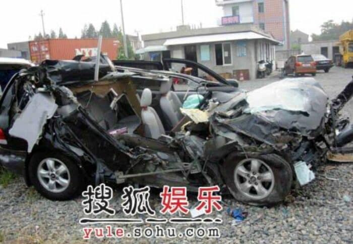Отголоски страшной аварии: Ху Гэ снова вызвал беспокойство у фанатов