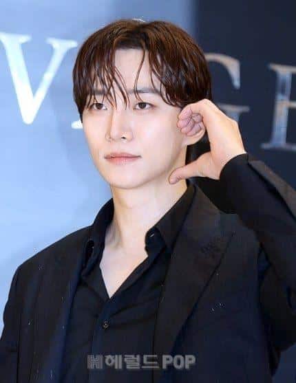 Ли Чуно из 2PM на мероприятии Dior: нетизены обсуждают изменения в его внешности