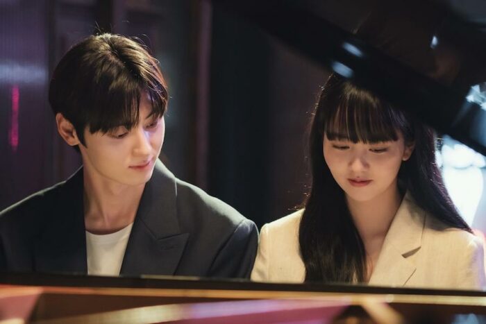 Хван Минхён и Ким Со Хён наслаждаются романтическим свиданием в дораме «Бесполезная ложь»