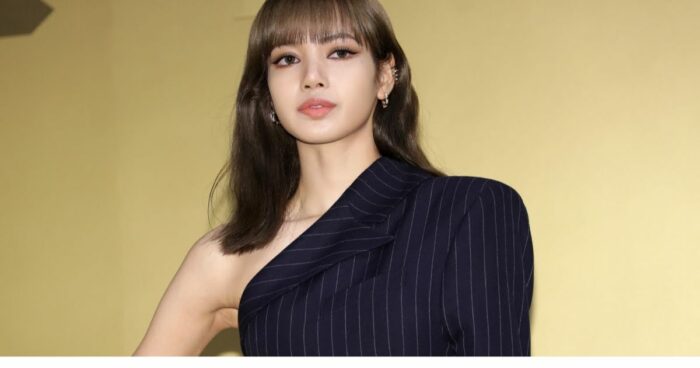 Корейские нетизены отреагировали на заявление YG Entertainment об обновлении контракта Лисы из BLACKPINK
