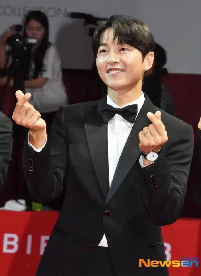 Сон Джун Ки упомянул тот факт, что не получил оплаты за фильм "Безнадега"
