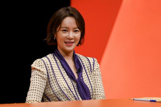 Актриса Хван Джон Ым расскажет историю своего развода и воссоединения с мужем на шоу "My Little Old Boy"