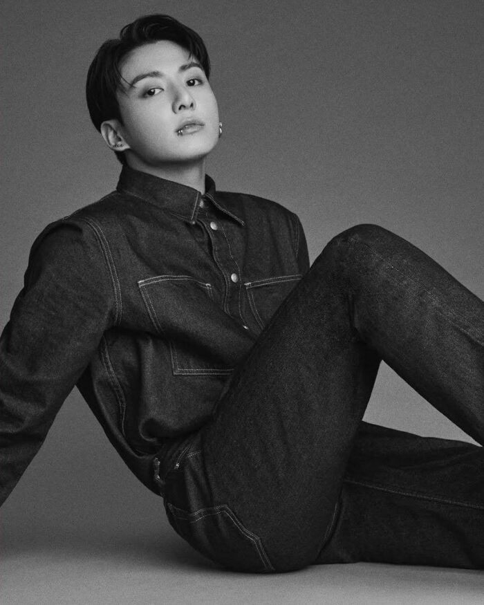 Чонгук из BTS впечатлил нетизенов своей внешностью в недавней фотосессии Calvin Klein