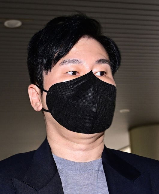 Суд вынес приговор основателю YG Ян Хён Соку