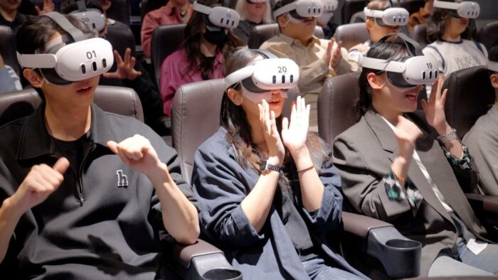 aespa провели VR-концерт - репортаж The Korea Herald
